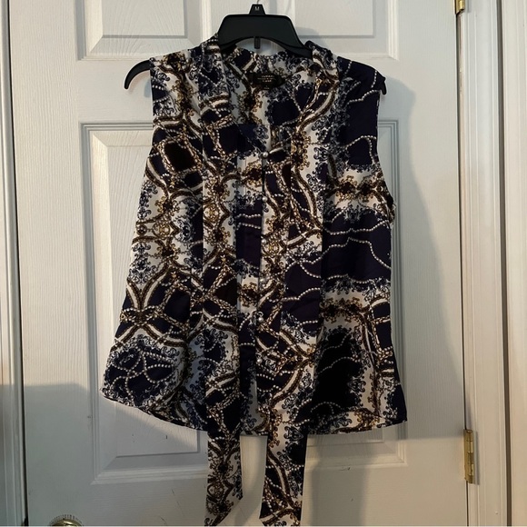 WOMAN’S TAHARI sleeveless Top tie front - Size Large - Picture 1 of 11
